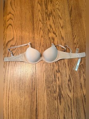 SKIMS Fits Everybody Demi Bra